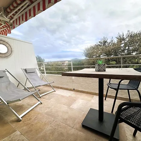 L Eden A St Tropez Centre Et Piscine شقة *