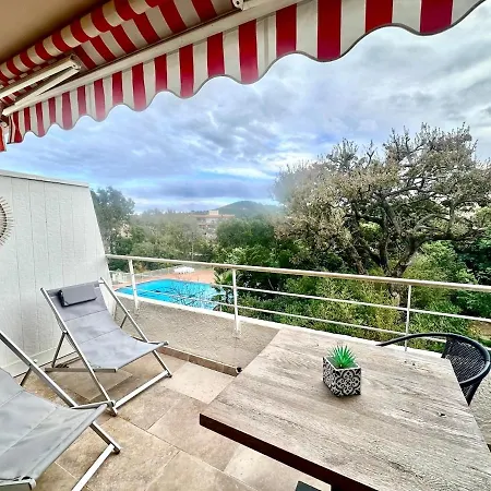 L Eden A St Tropez Centre Et Piscine شقة